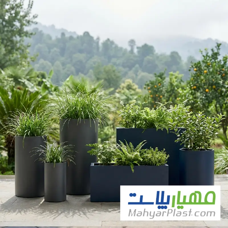 گلدان فلزی در آمل